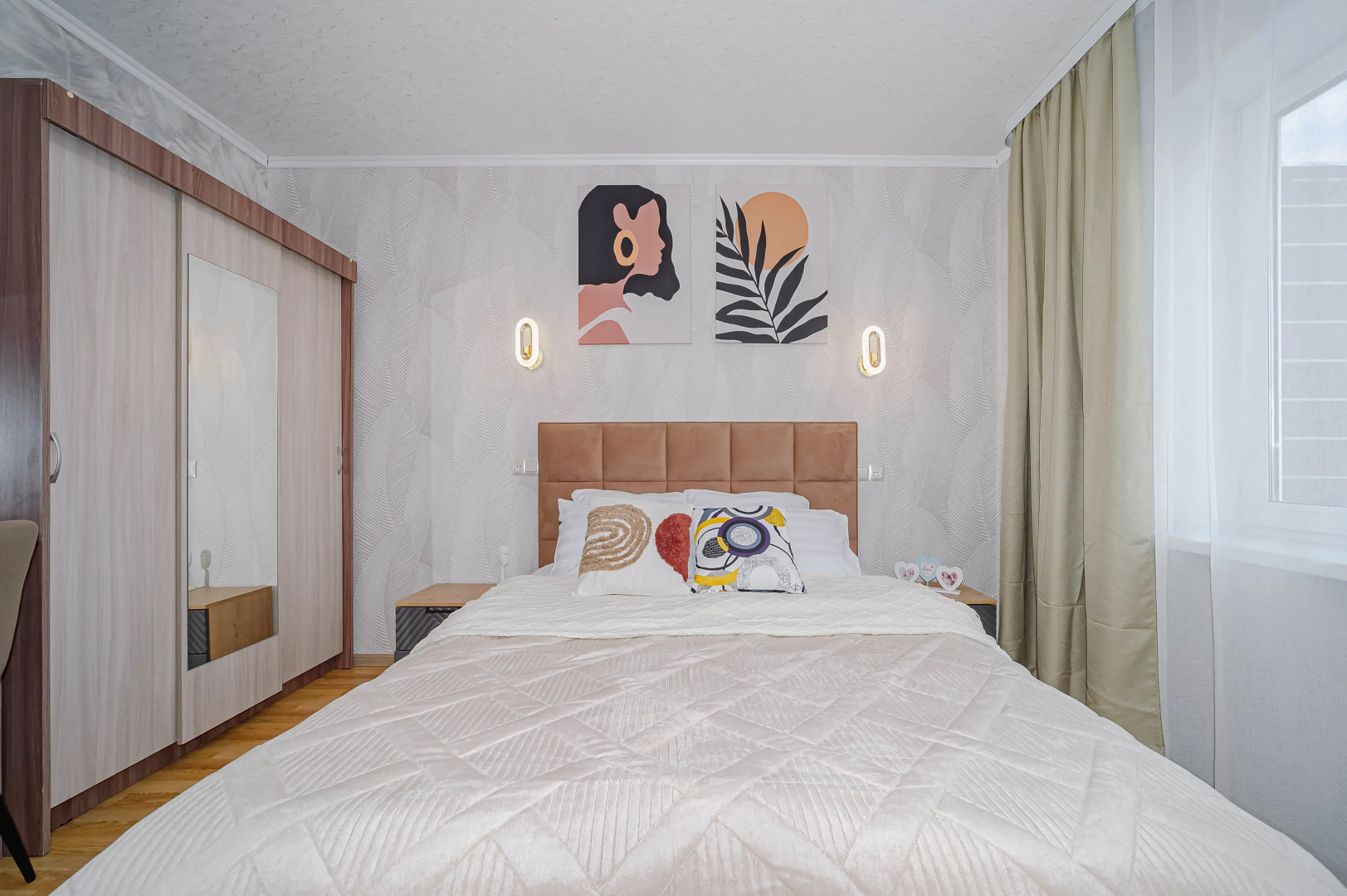 Апартаменты Абриго  Репина 88