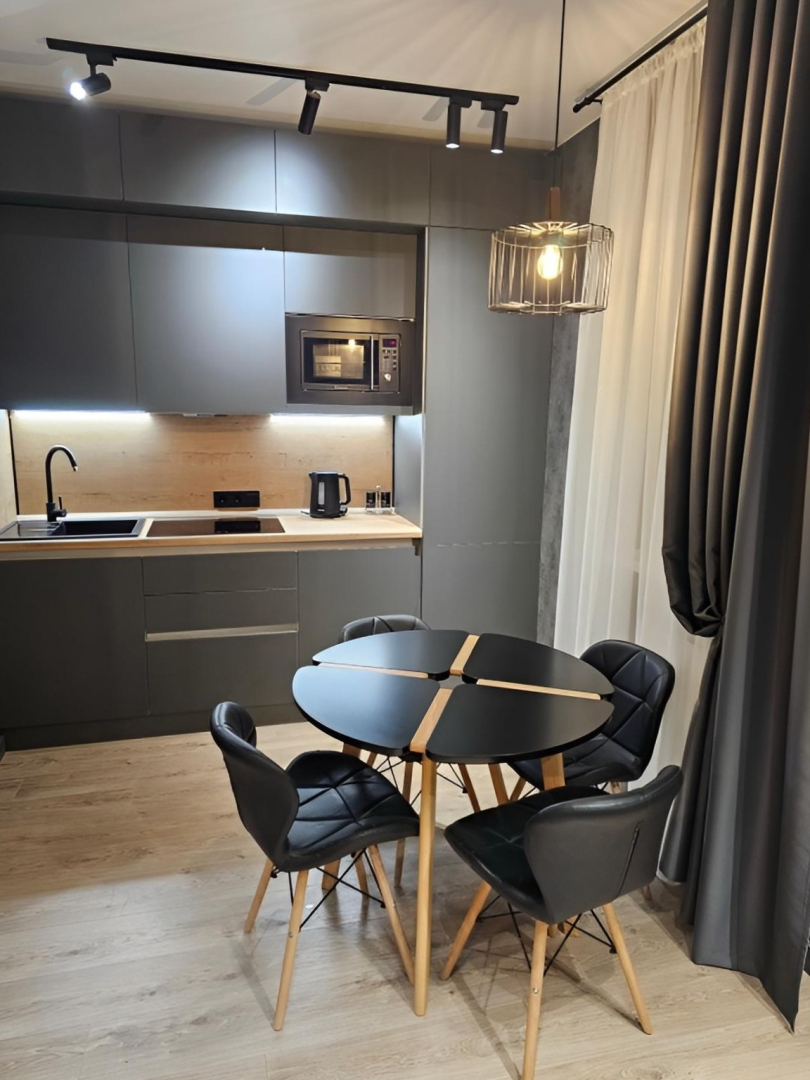 Апартаменты Уютная Квартира в Стиле Лофт с Видом на Горы