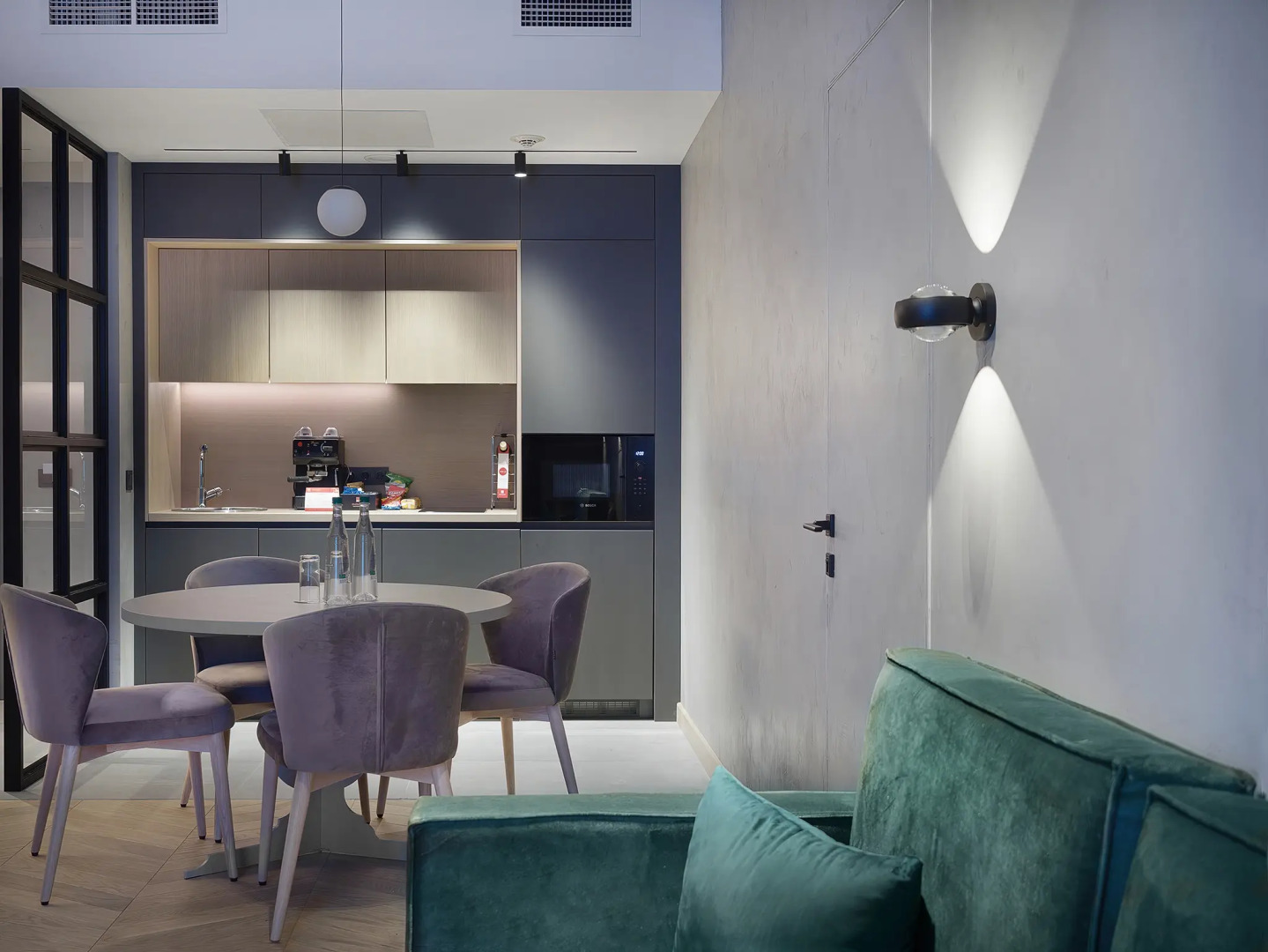 Отель Mamaison All-Suites Spa Pokrovka Moscow