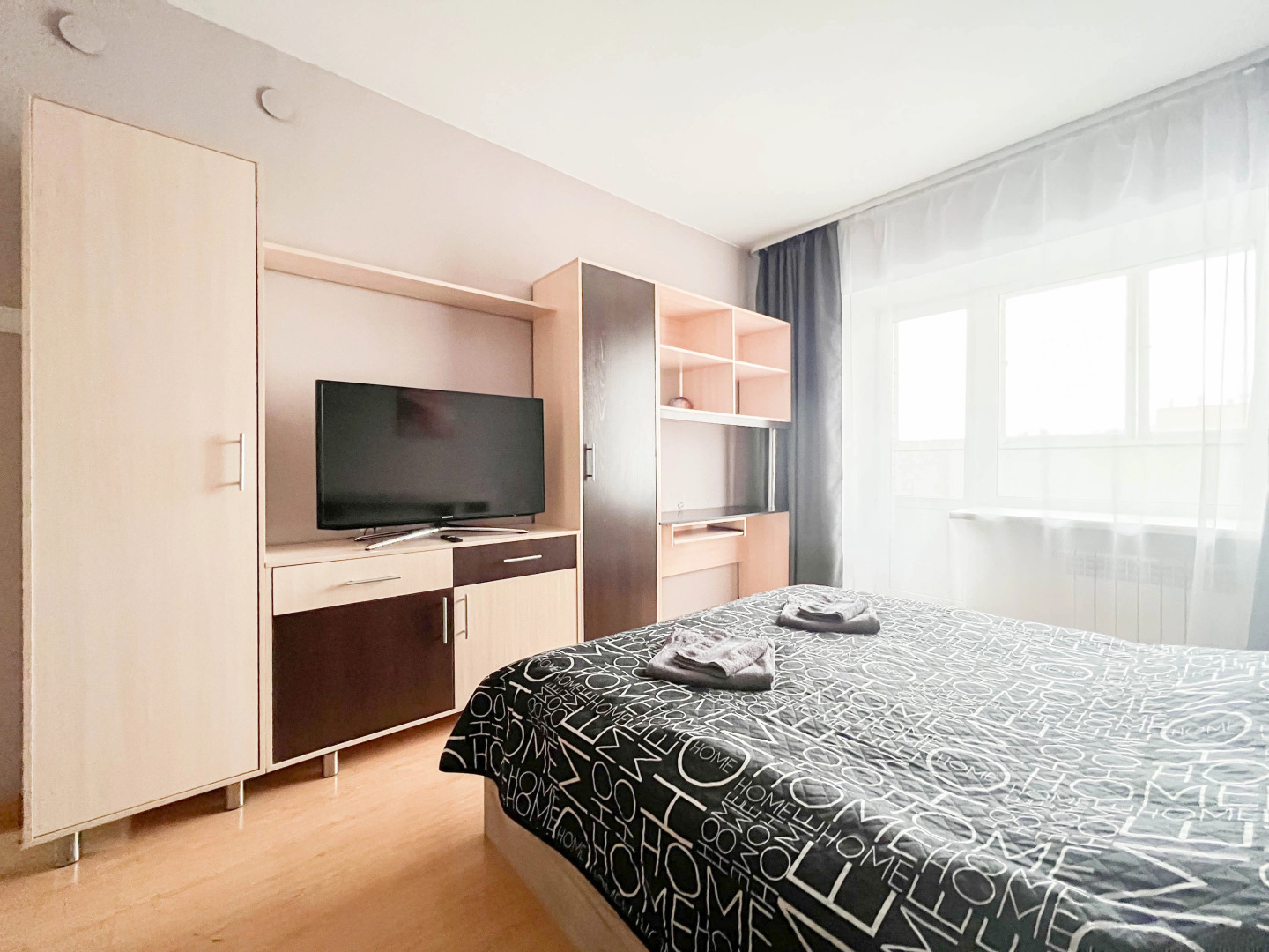 Квартира Просторная двухкомнатная квартира с раздельными комнатами