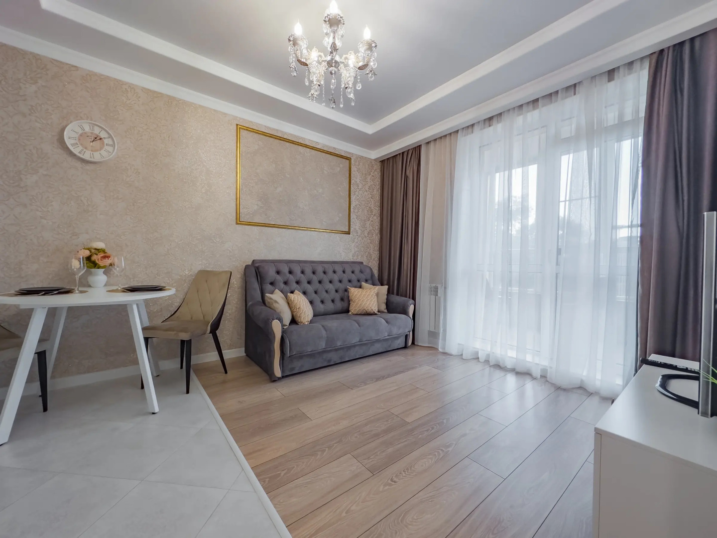 Дизайнерские Апартаменты в ЖК Романов