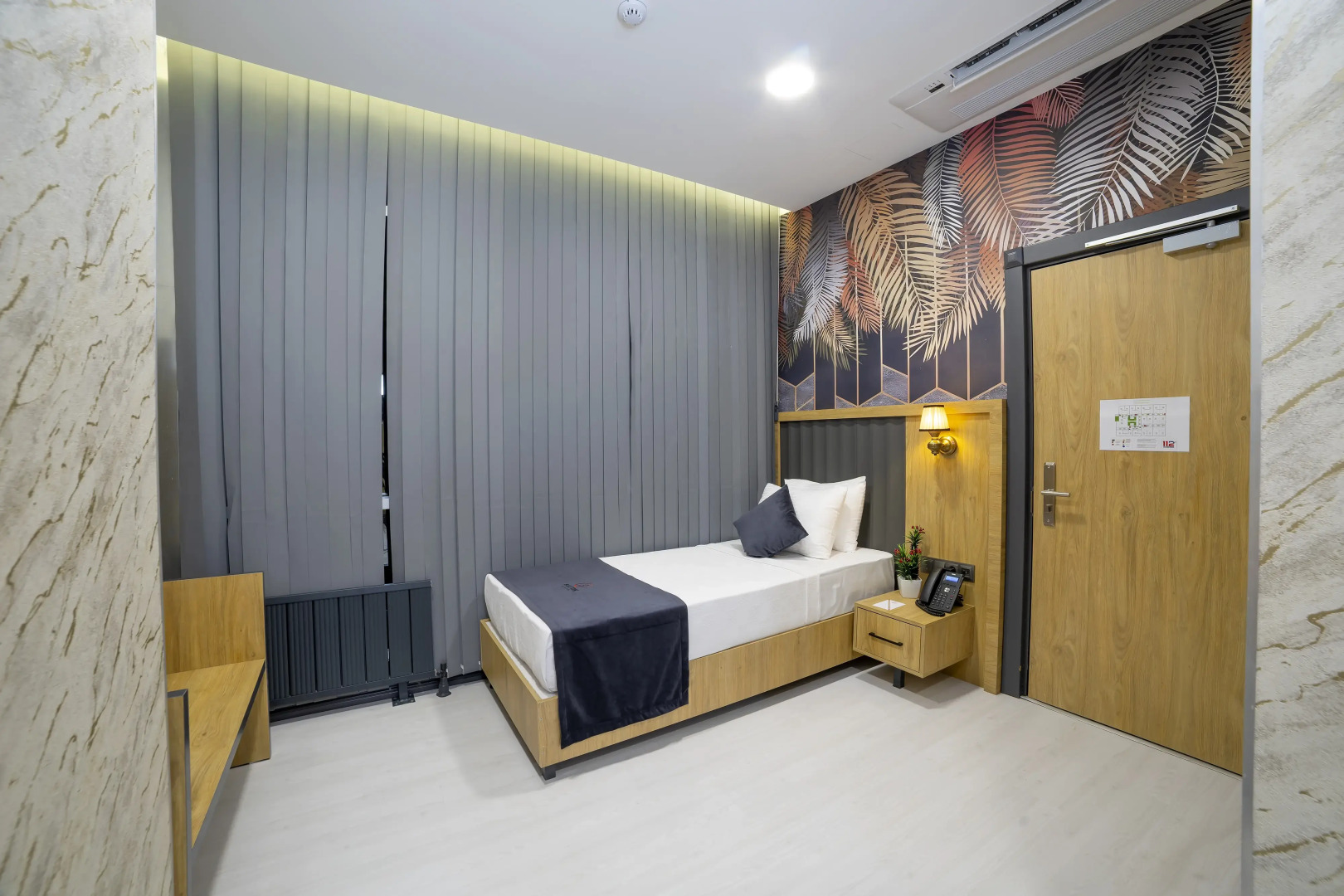 Bulton Hotel Airport