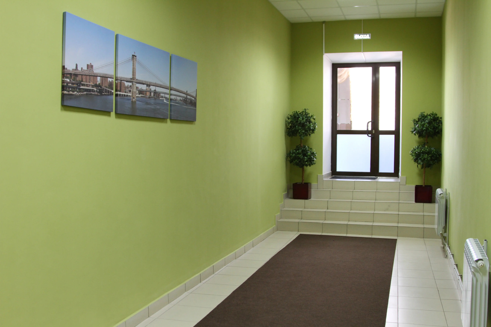 Отель Вернисаж