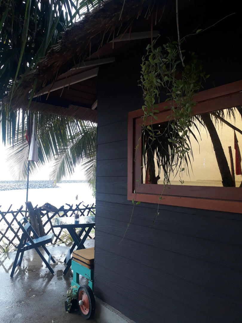 Мини-отель Tomorrowland Beach Villas & Fisherman's Wharf Restaurant