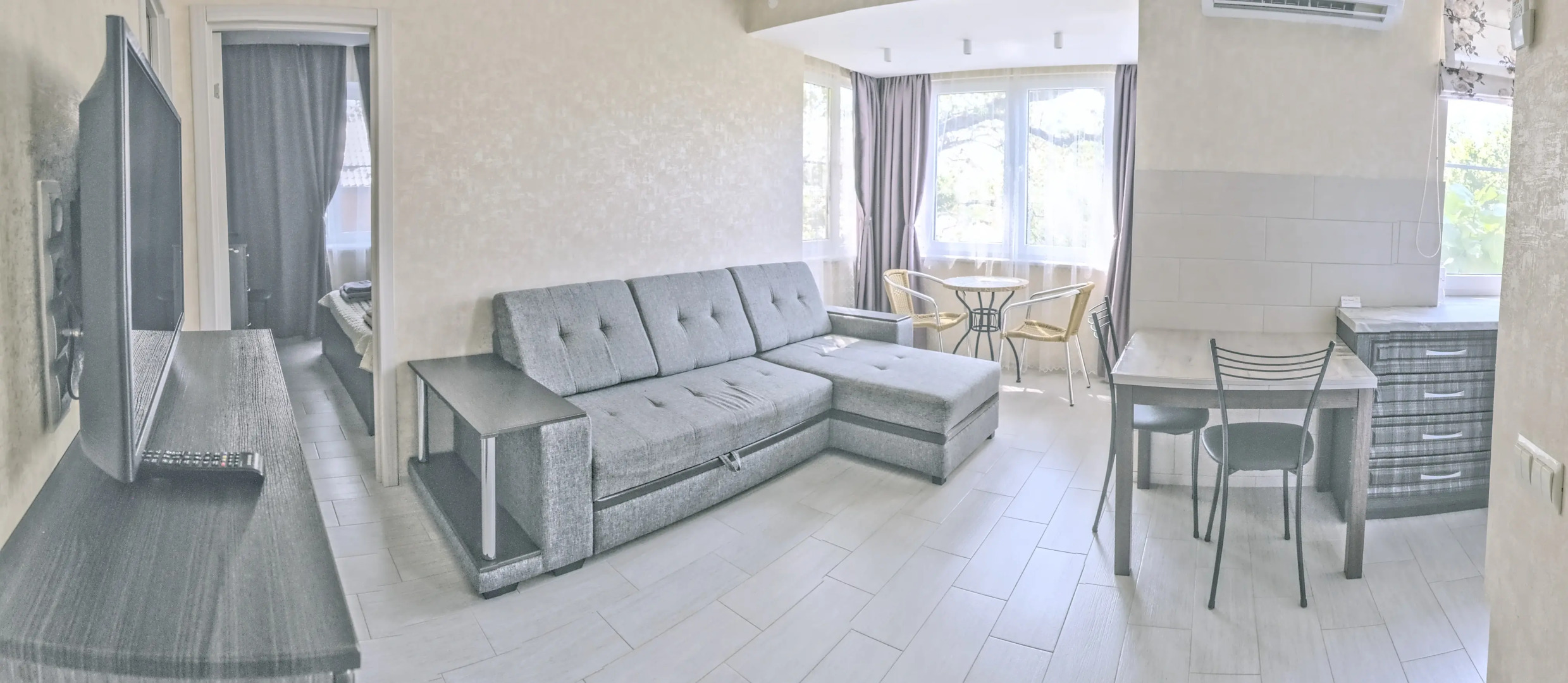 Квартира Виноградная Лестница