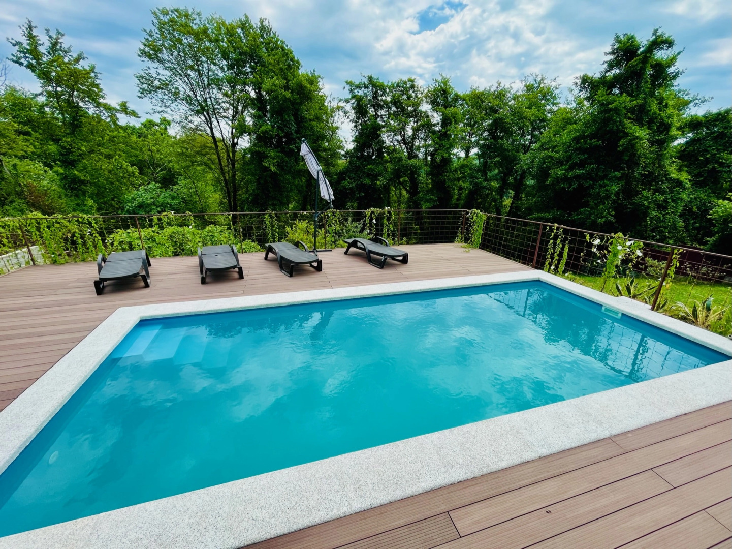 Гостевой дом Солнечная долина коттеджи Гости-24