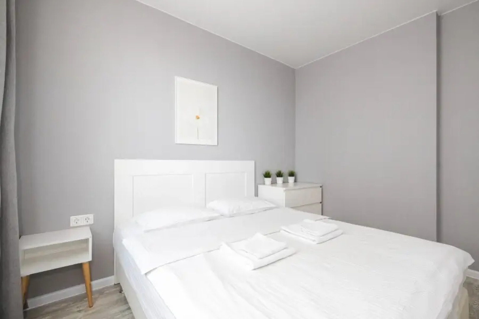 Апартаменты Домант Романова 60/1 (3)