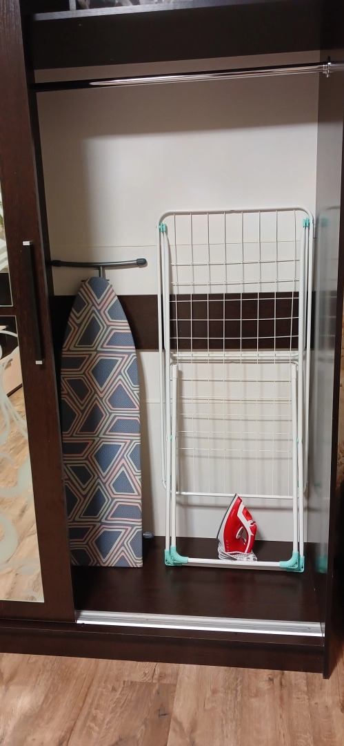 Апартаменты Квартира уютная с спорт площадкой во дворе