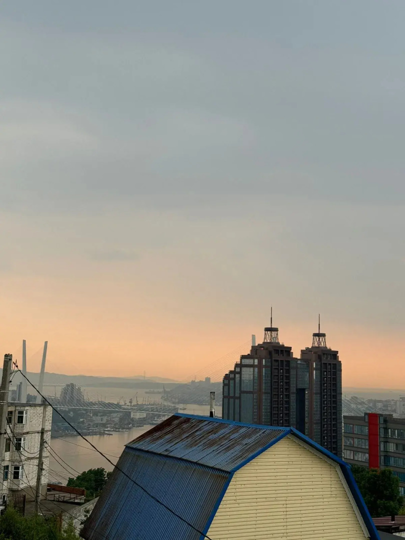 Апартаменты Светлые в Новостройке на Толстого