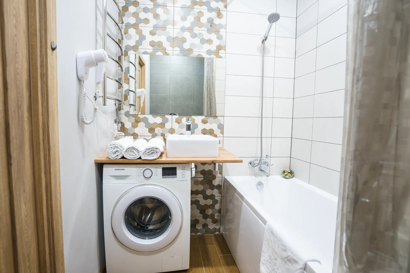 Квартира InnDays Apartments Академика Насоновой 1В