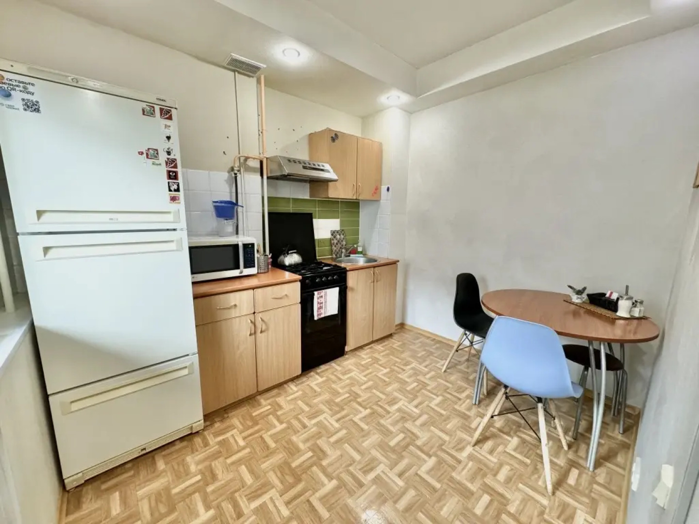 Однокомнатные апартаменты у ДК Металлургов. Барбарис