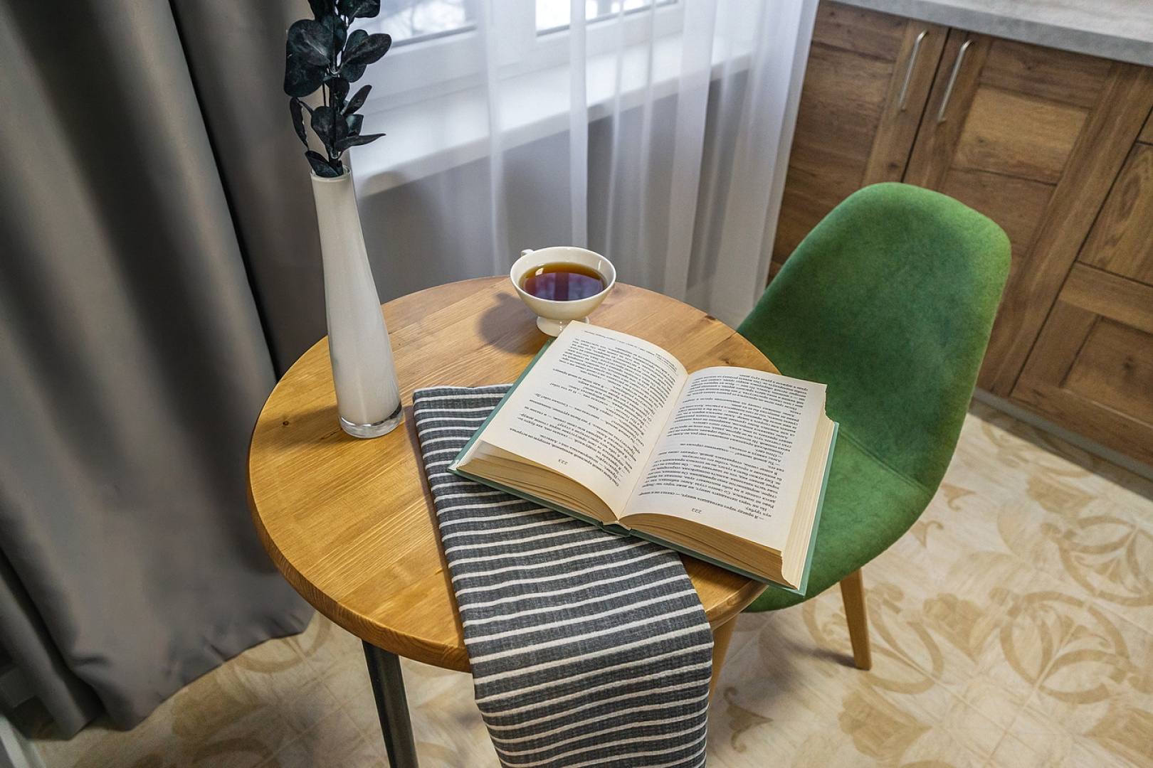 Квартира трехкомнатная Queenstay Остров мечты на Коломенской