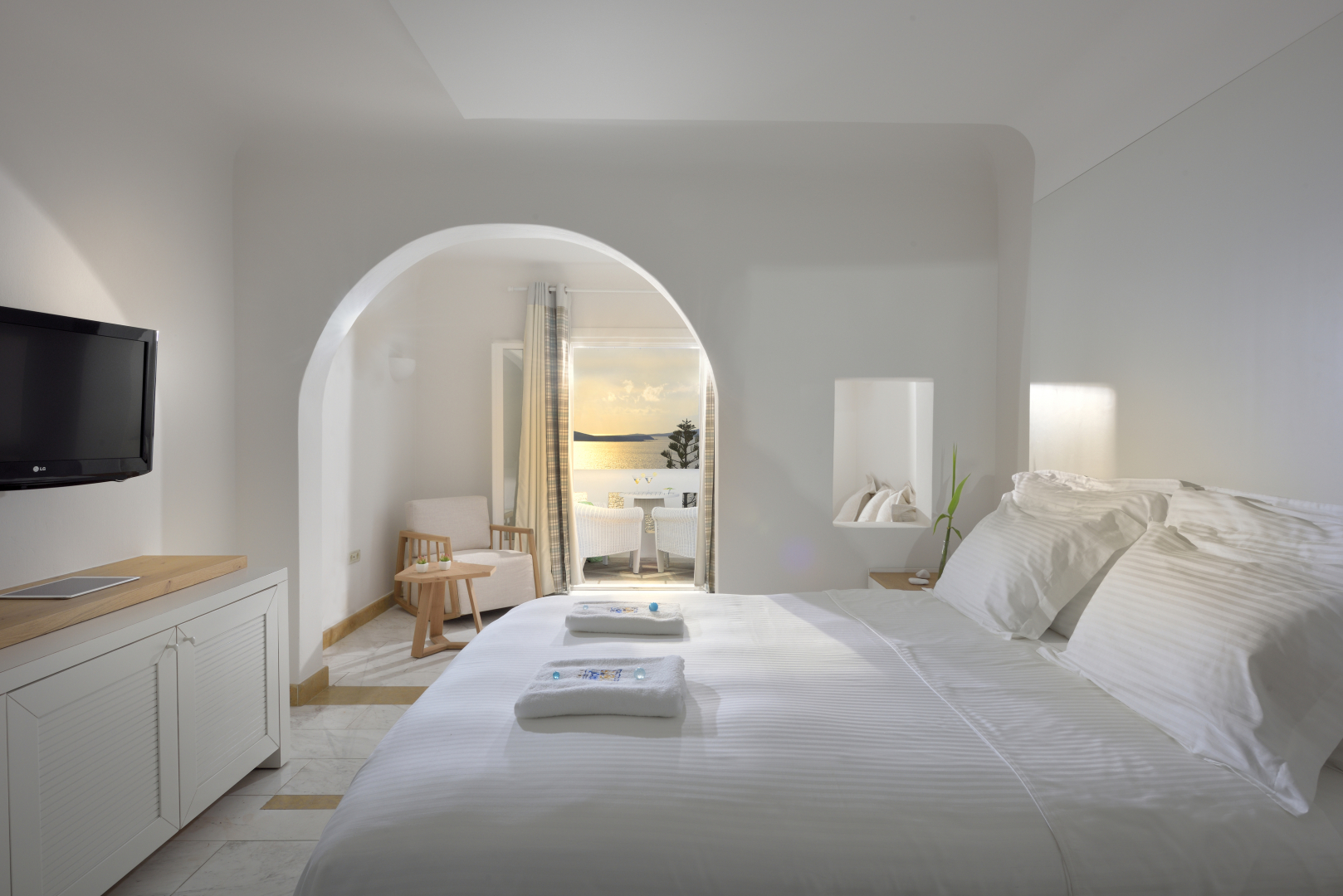 Отель Saint John Hotel Villas & Spa