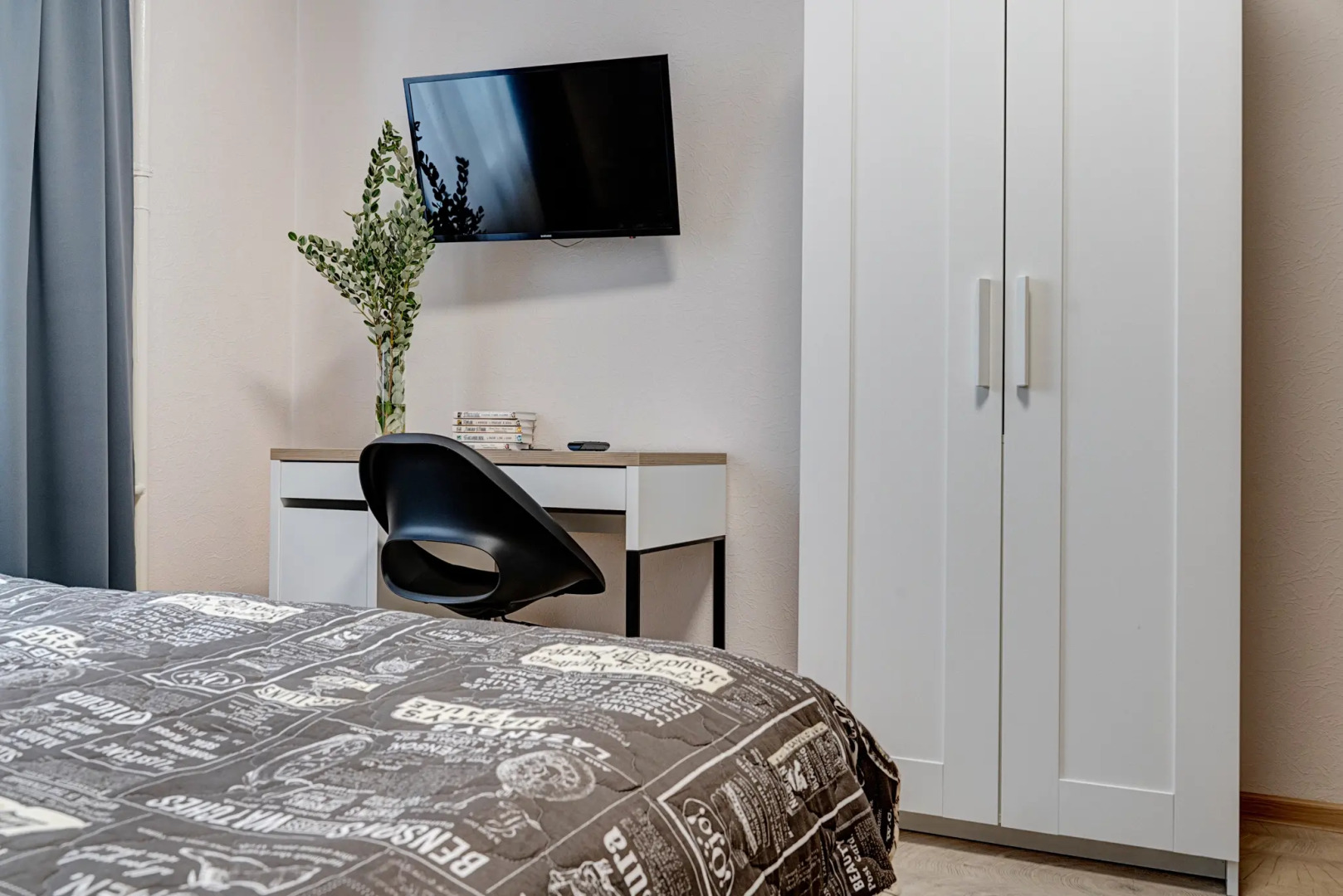 Апартаменты рядом с хвойной рощей