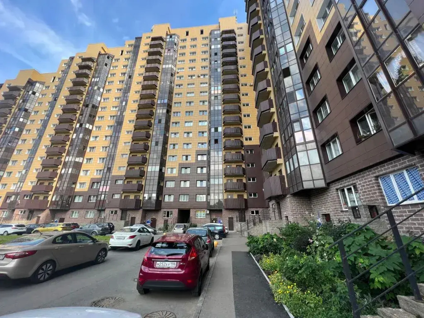 Апартаменты Двухкомнатные Nevabed на Центральной 19к3