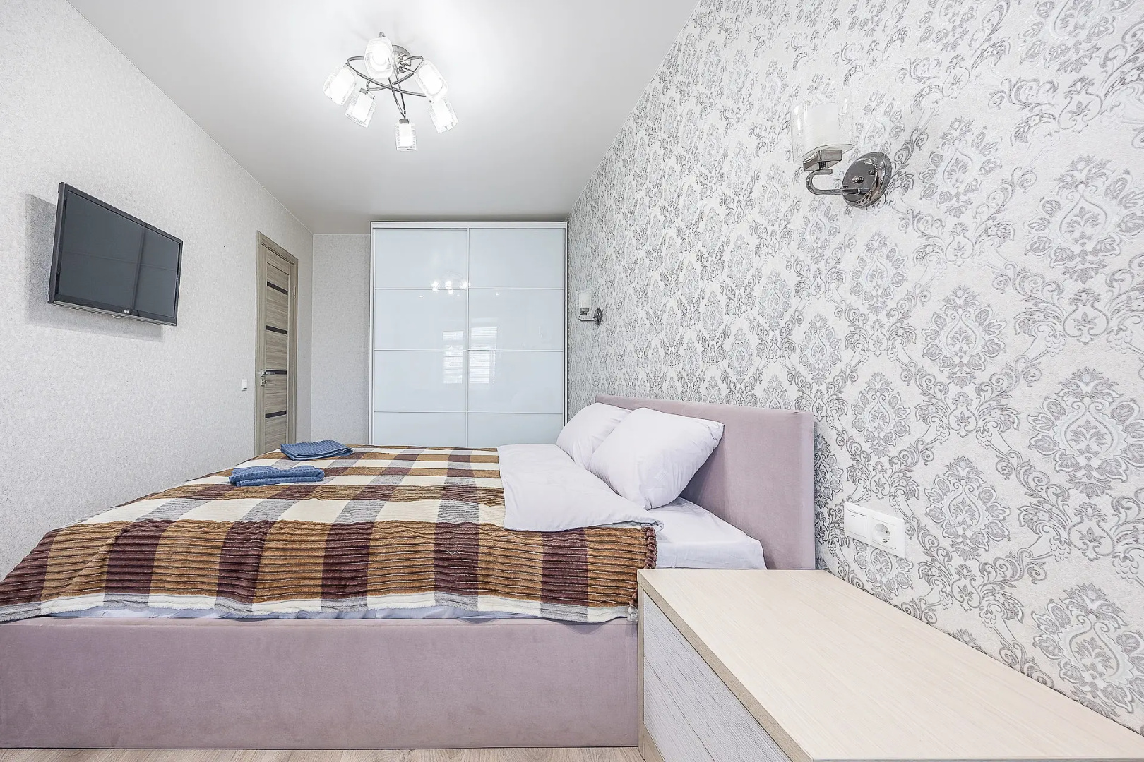 Квартира 2-ком Top House на пр. Ленина