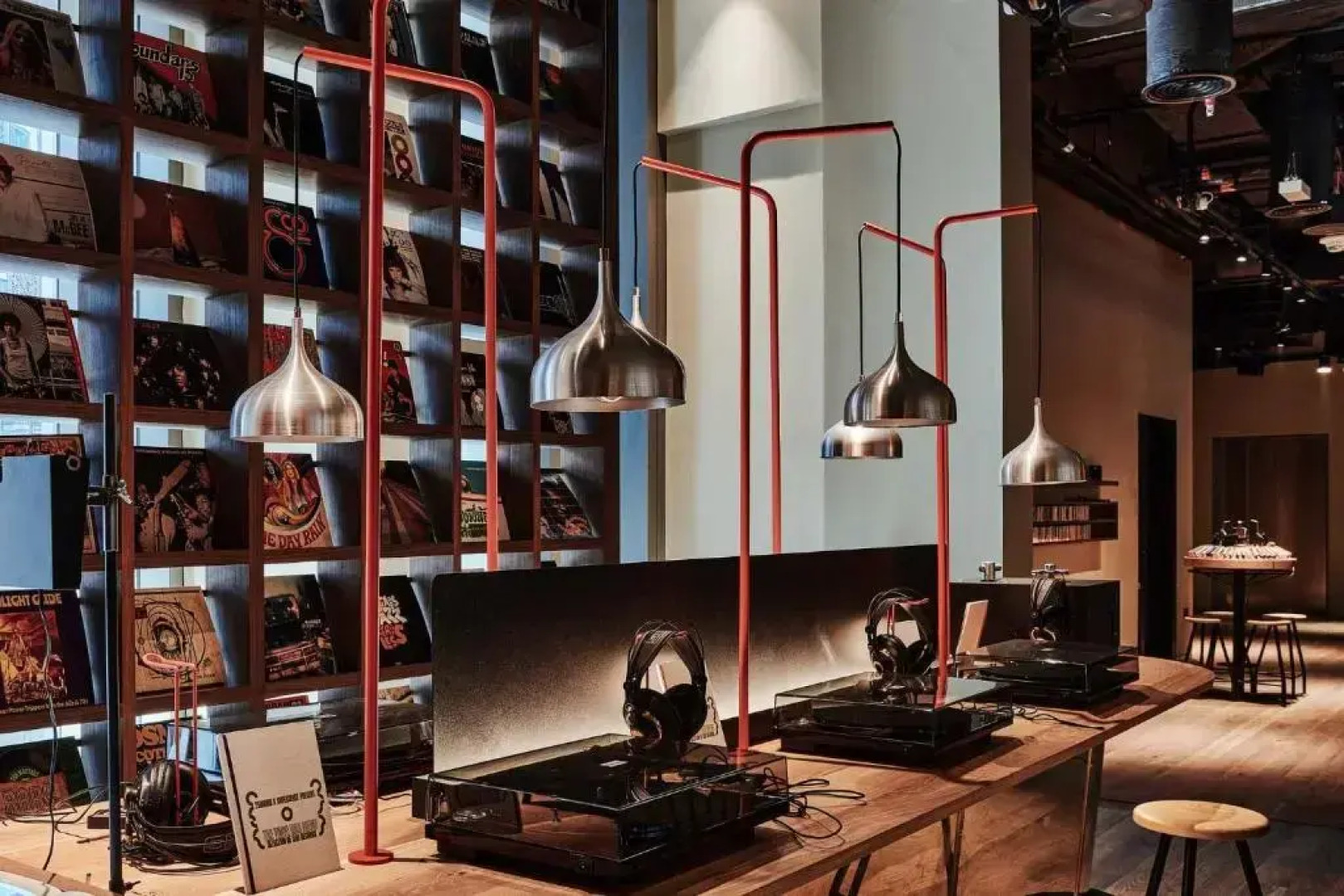 Отель 25hours Hotel Dubai One Central