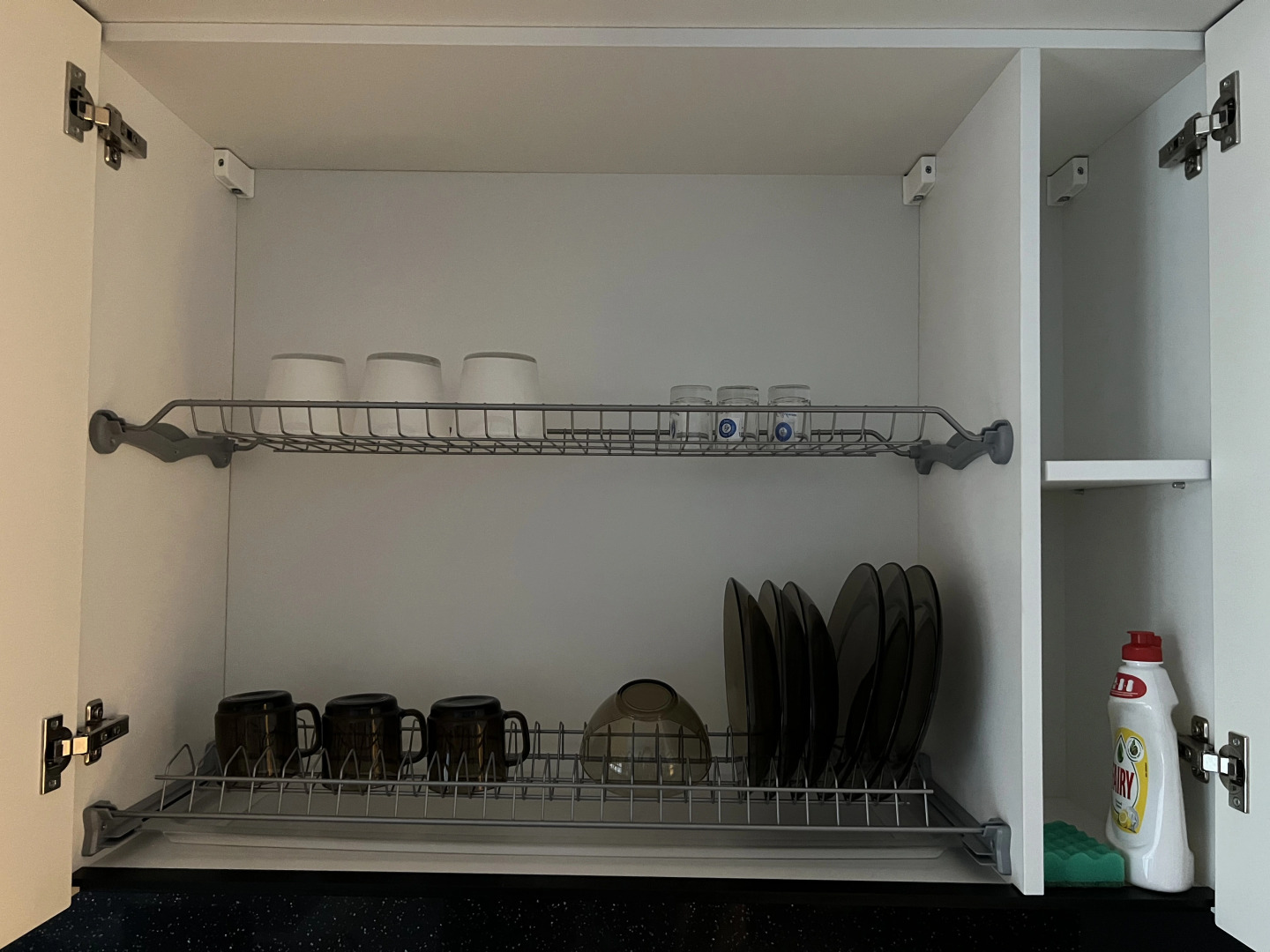 Квартира Просторная Студия с Панорамными Окнами в Центре