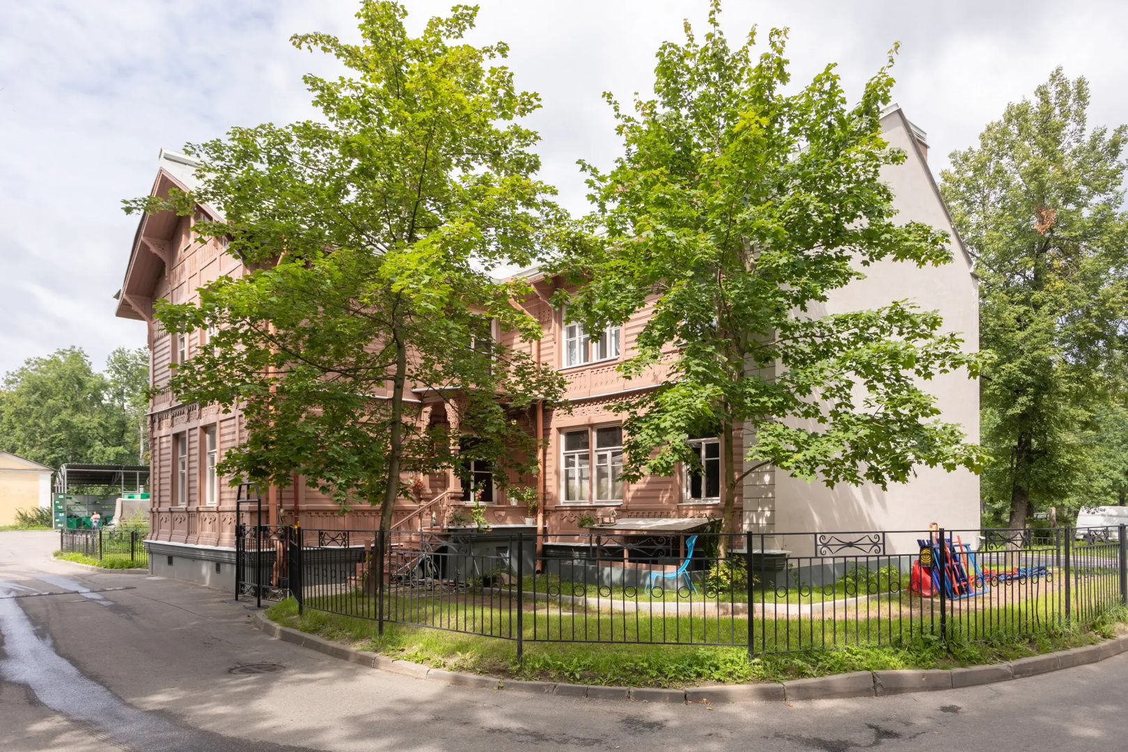 Квартира Апартаменты VIVAT в историческом центре Петергофа