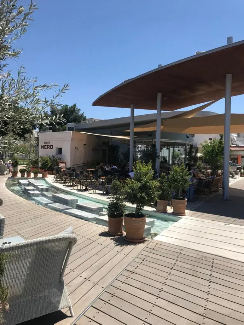 Апарт-отель Athinas Court