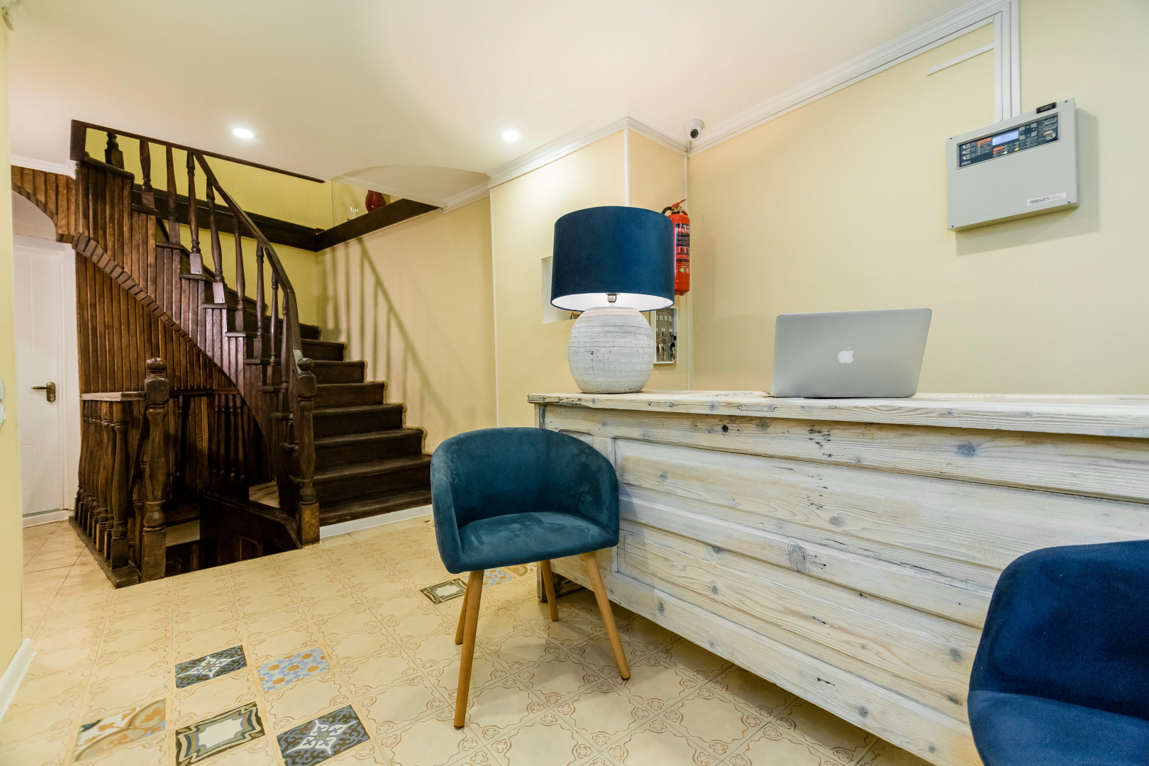 Отель Gvino Minda