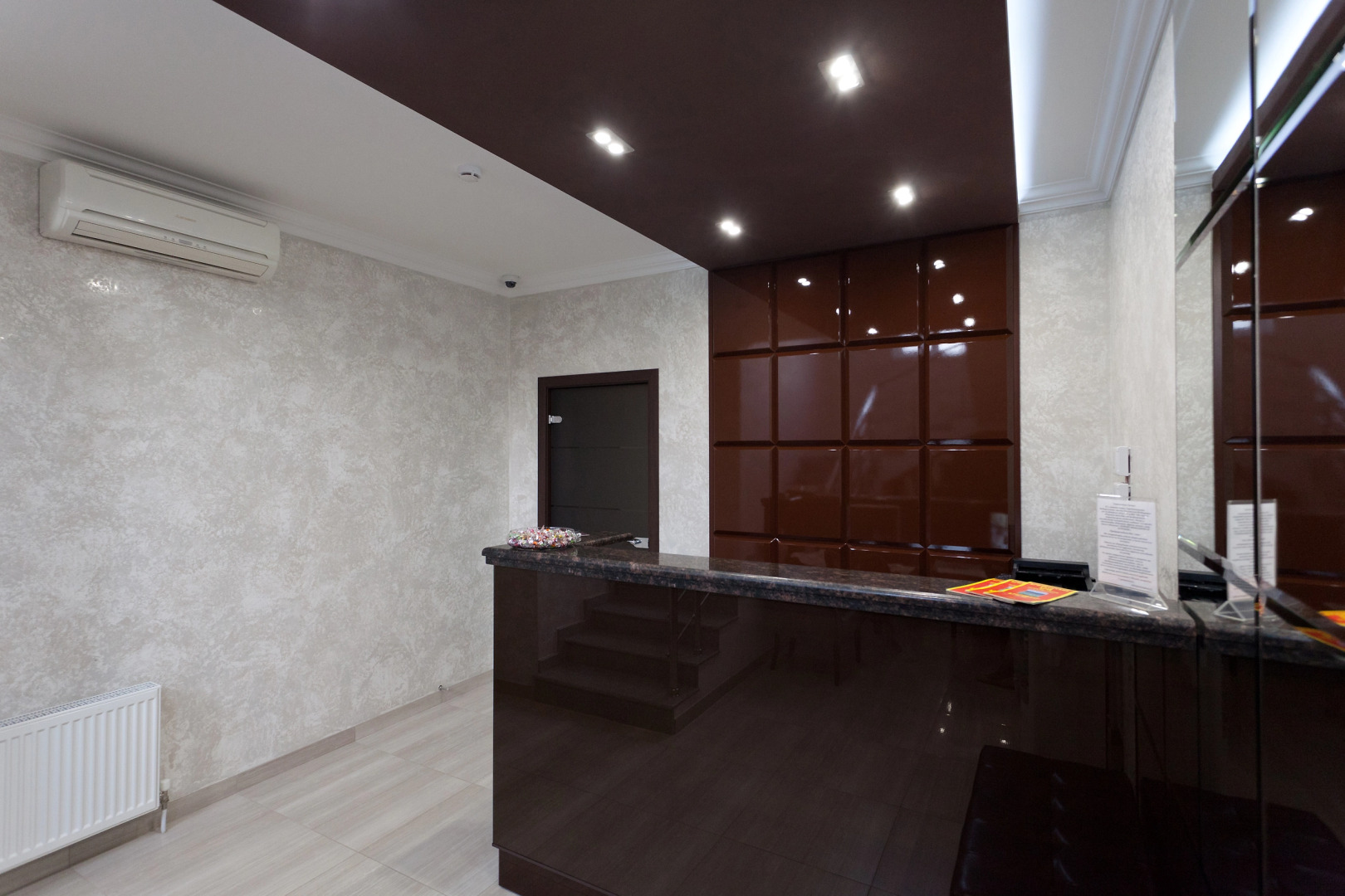 Отель Chocolatier