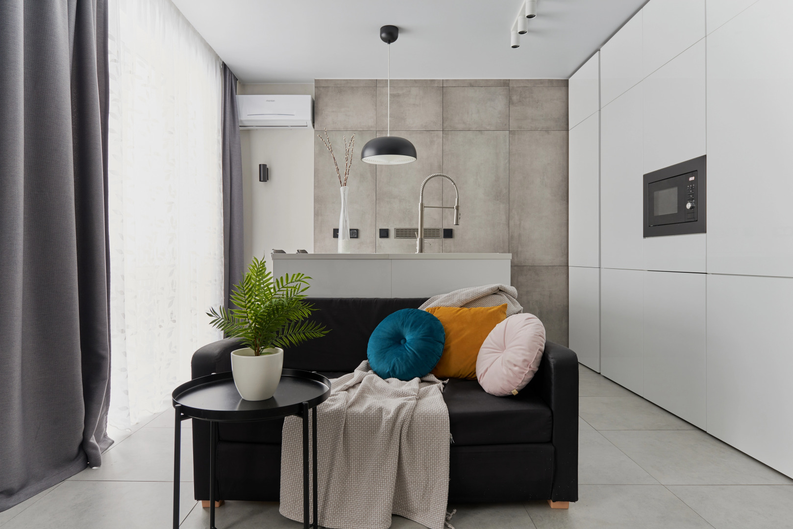 Апартаменты студия "Клевер" в Тюменской Слободе