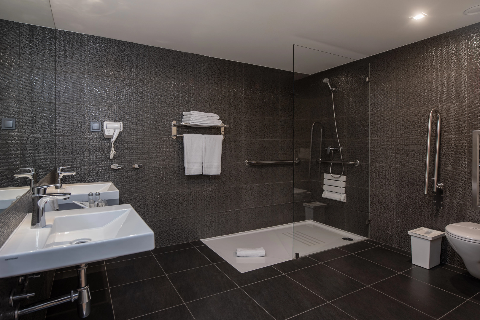 Essence  Inn Marianos Hotel