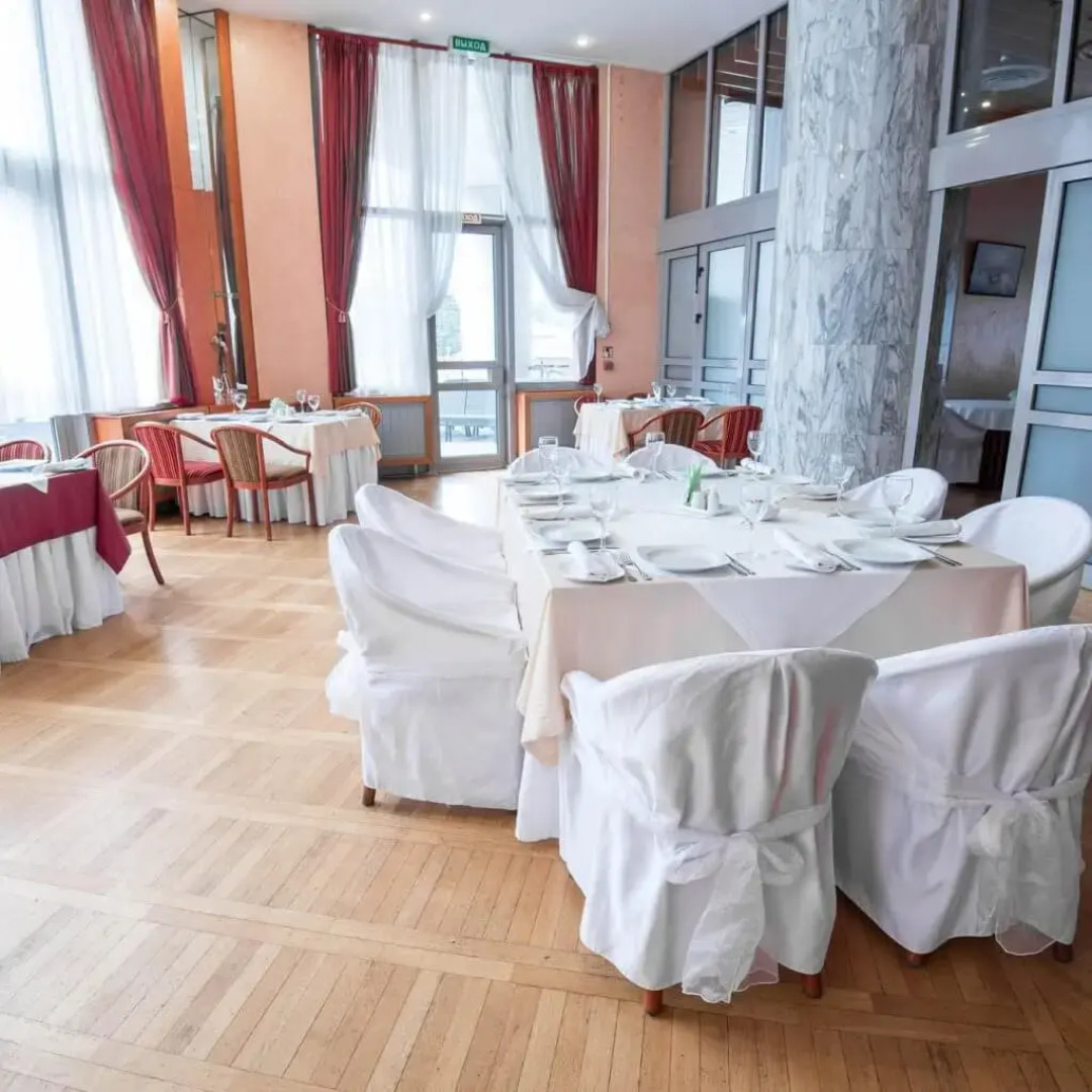 Отель Каравелла