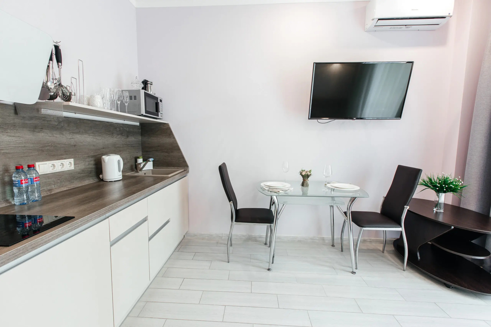 Апартаменты Red Apartments Арт Лайт Бруно