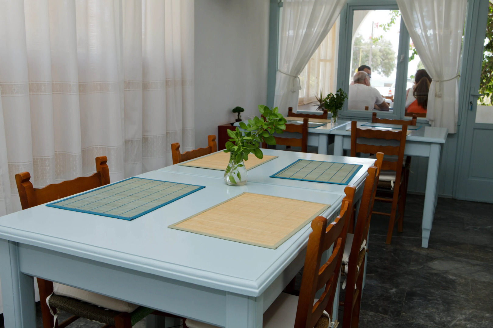 Отель Karanasos