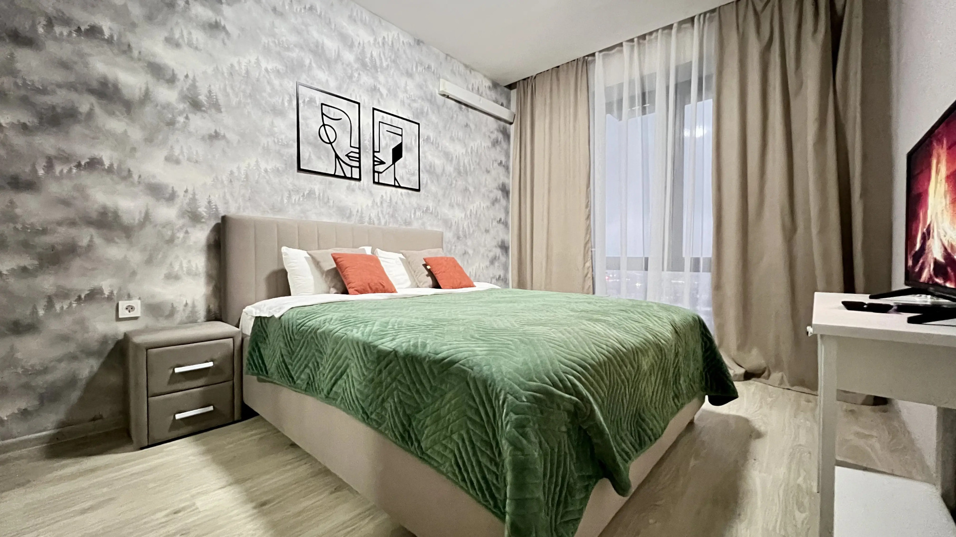 Квартира бизнес-класса УютСьют ЖК Метрополия Венеция