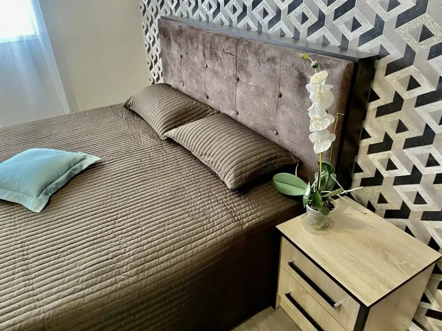 Квартира на улице 25 лет Октября 140/2