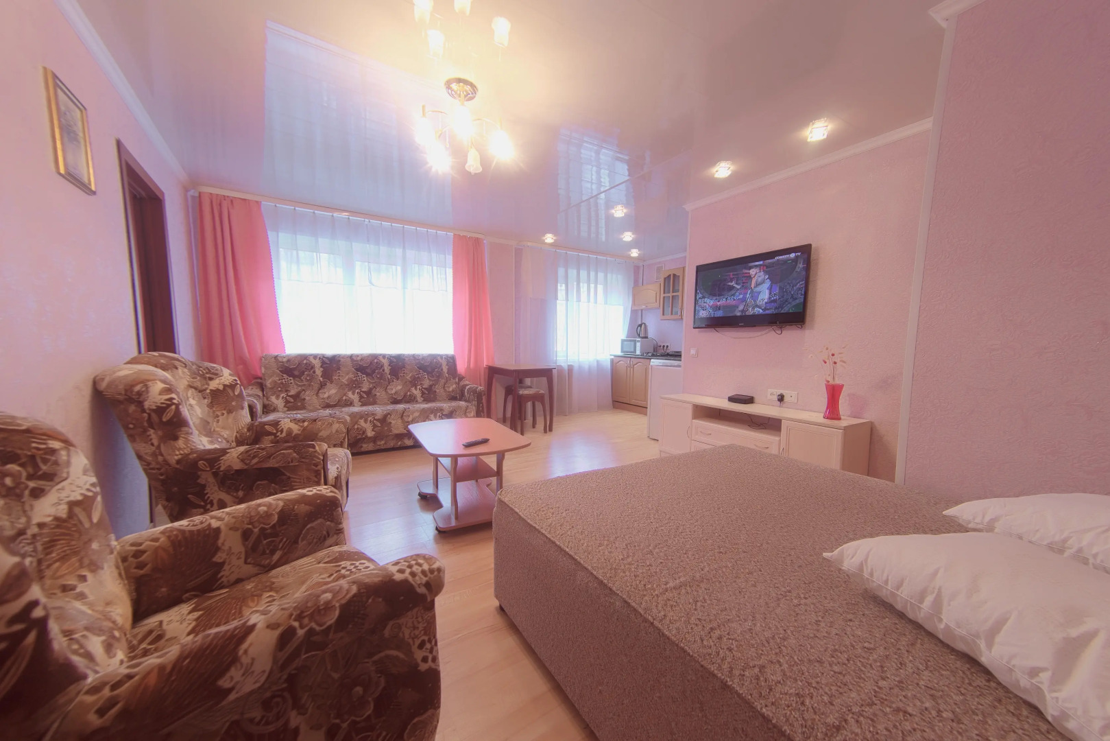 Апартаменты на Октябрьской 27