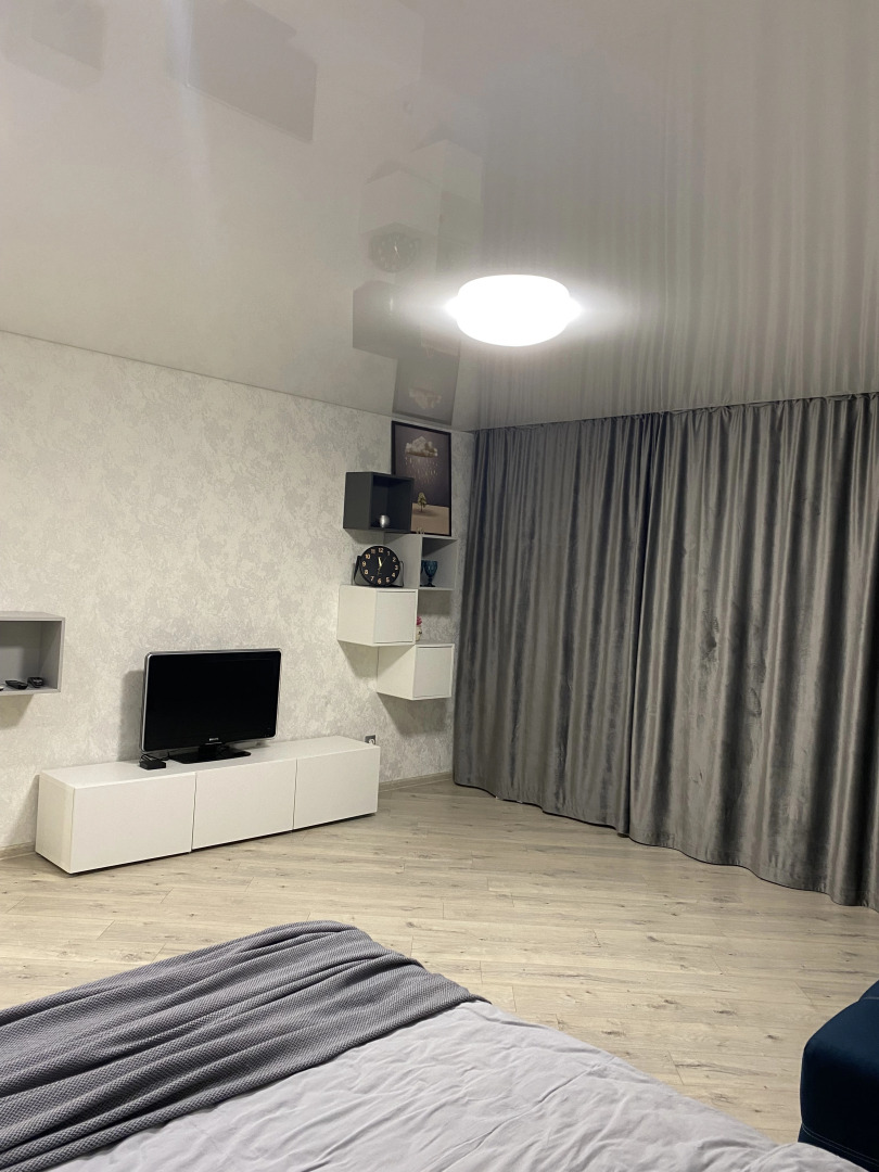 Апартаменты на Свиридова 6