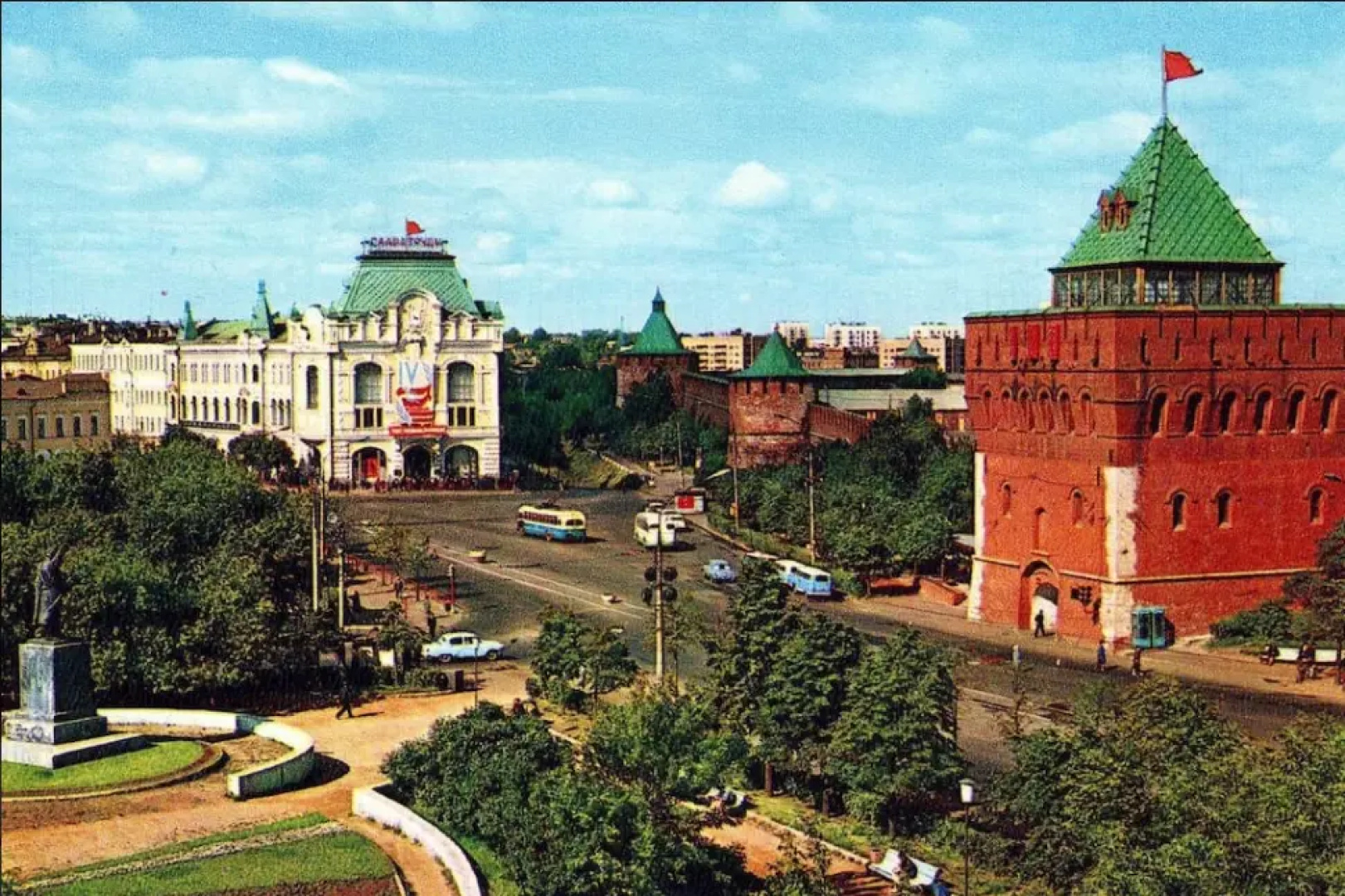 Апартаменты Кремль. Пл. Минина и Пожарского.