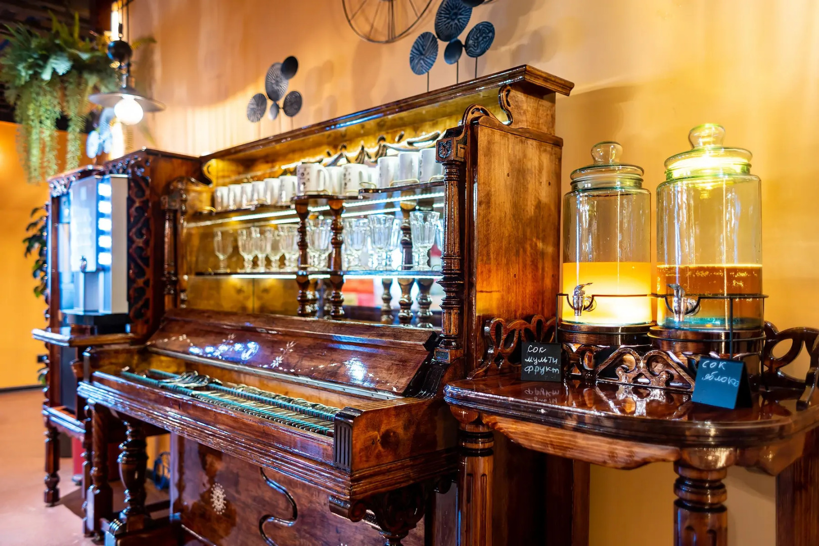 Отель Jenavi Club