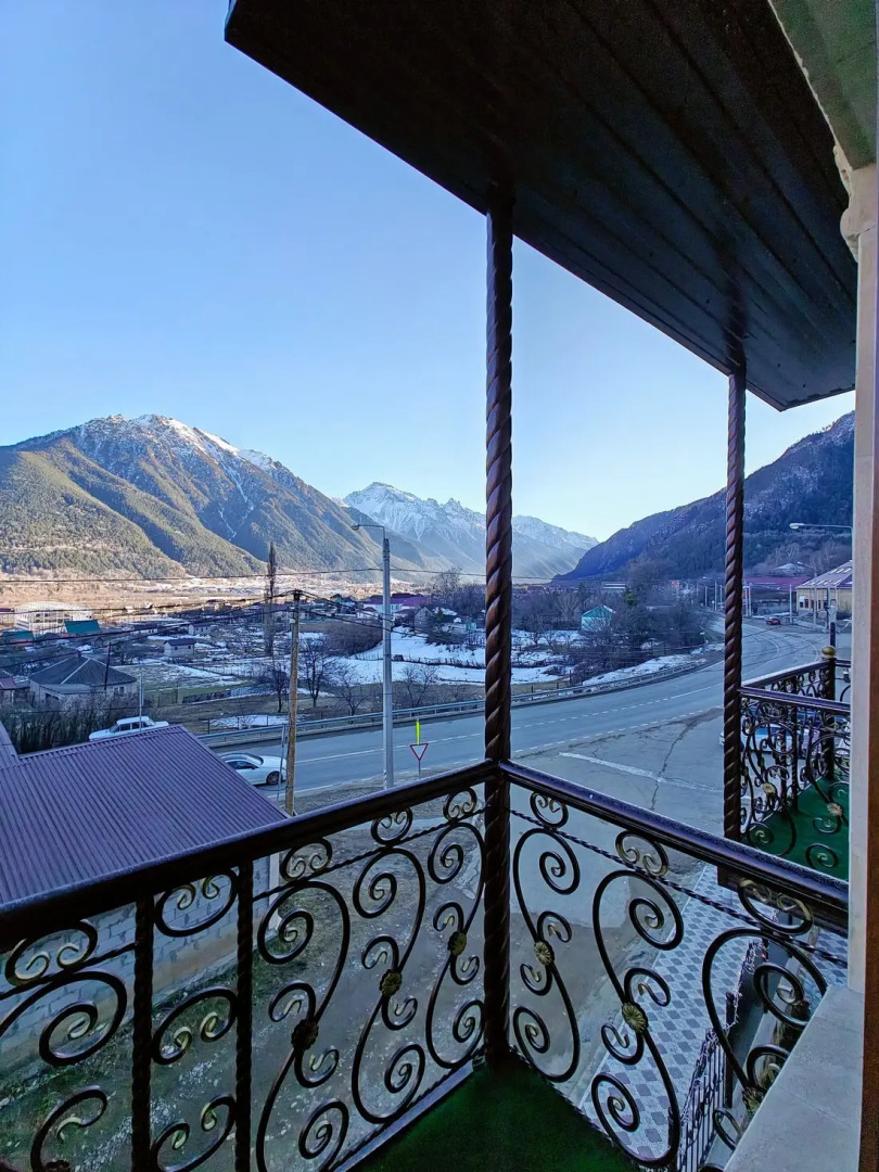 Отель Golden House