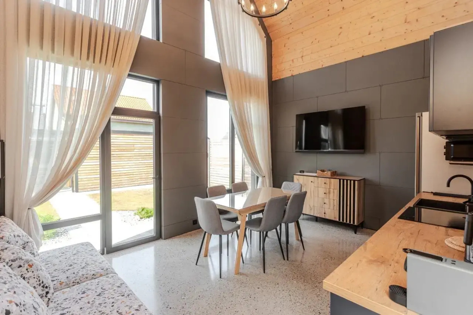 Частный дом на берегу Балтийского моря в Каменке