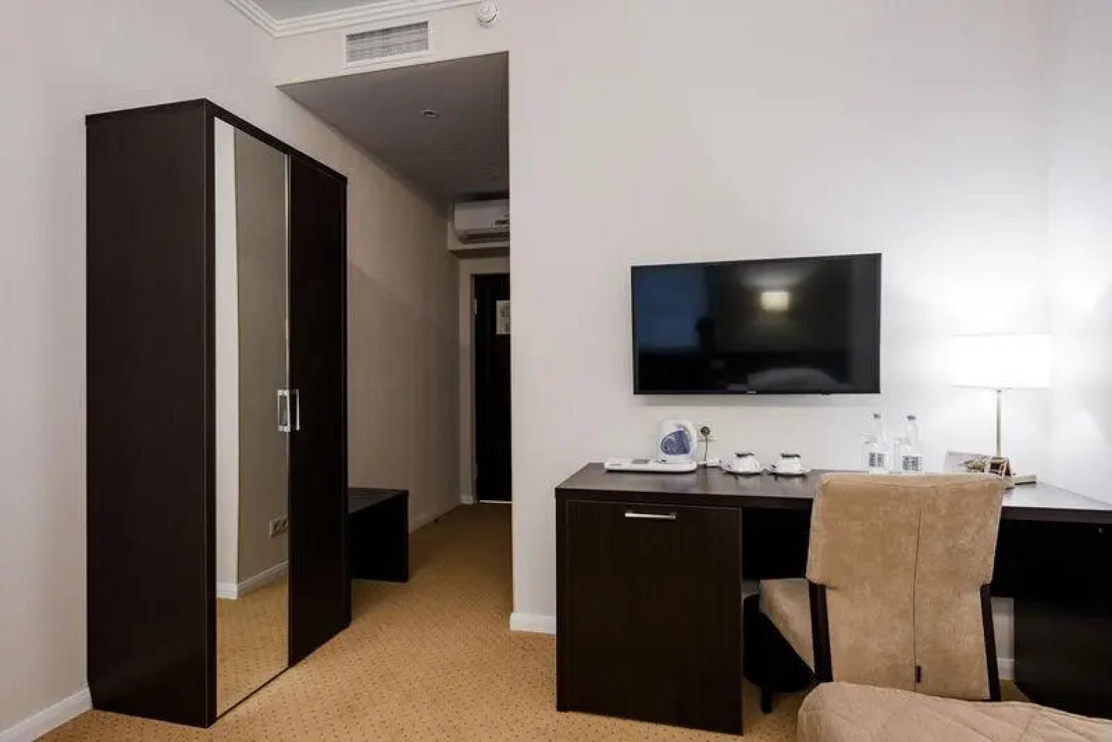 Отель Россвик