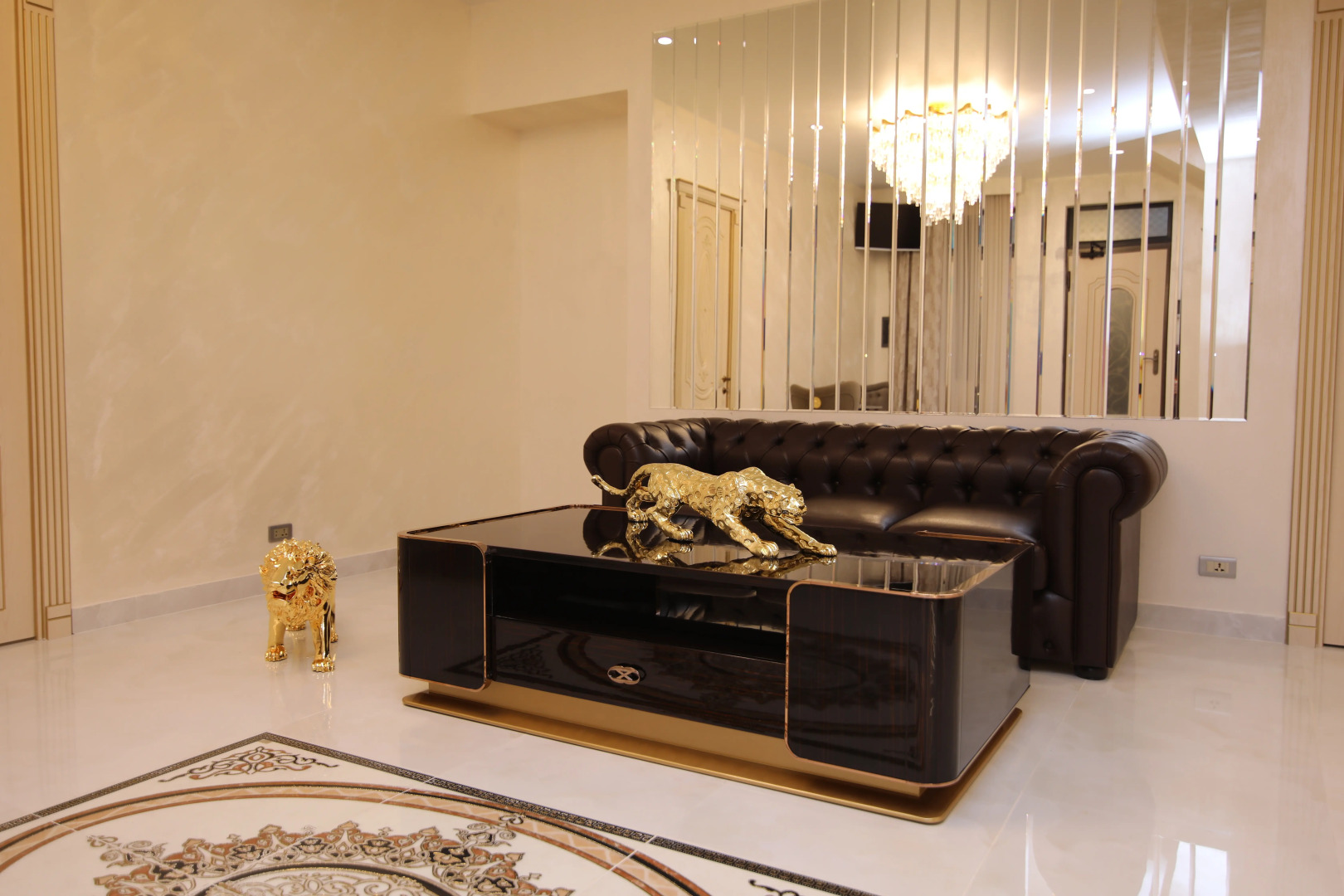 Отель Louvre Home