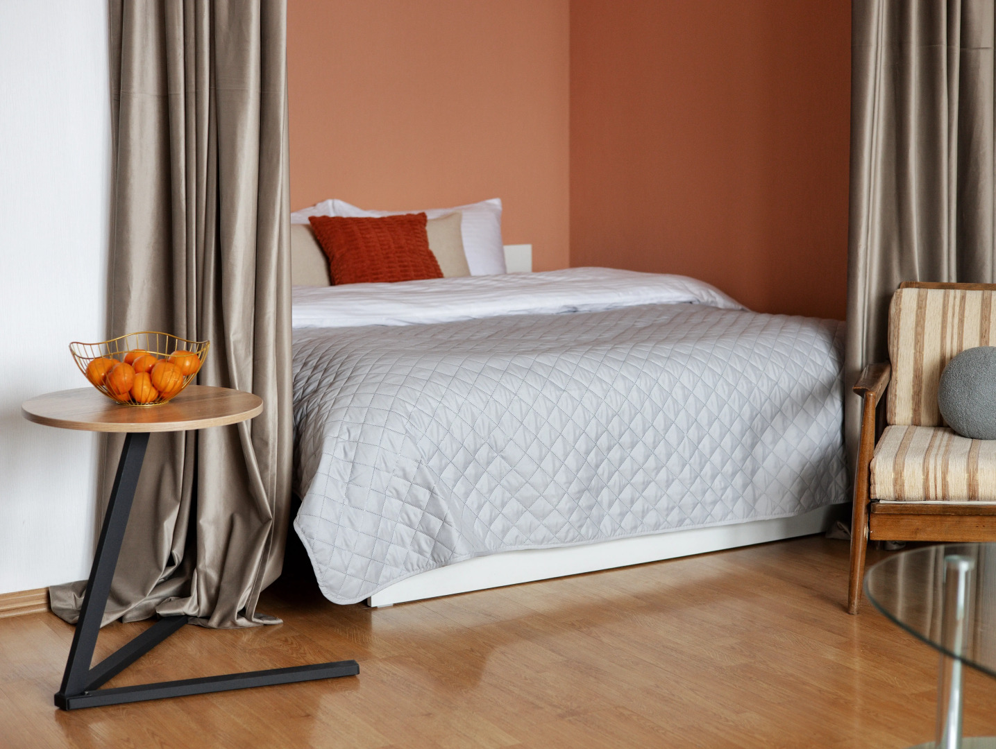 Апартаменты 1к Apart-Comfort на Октябрьской 33