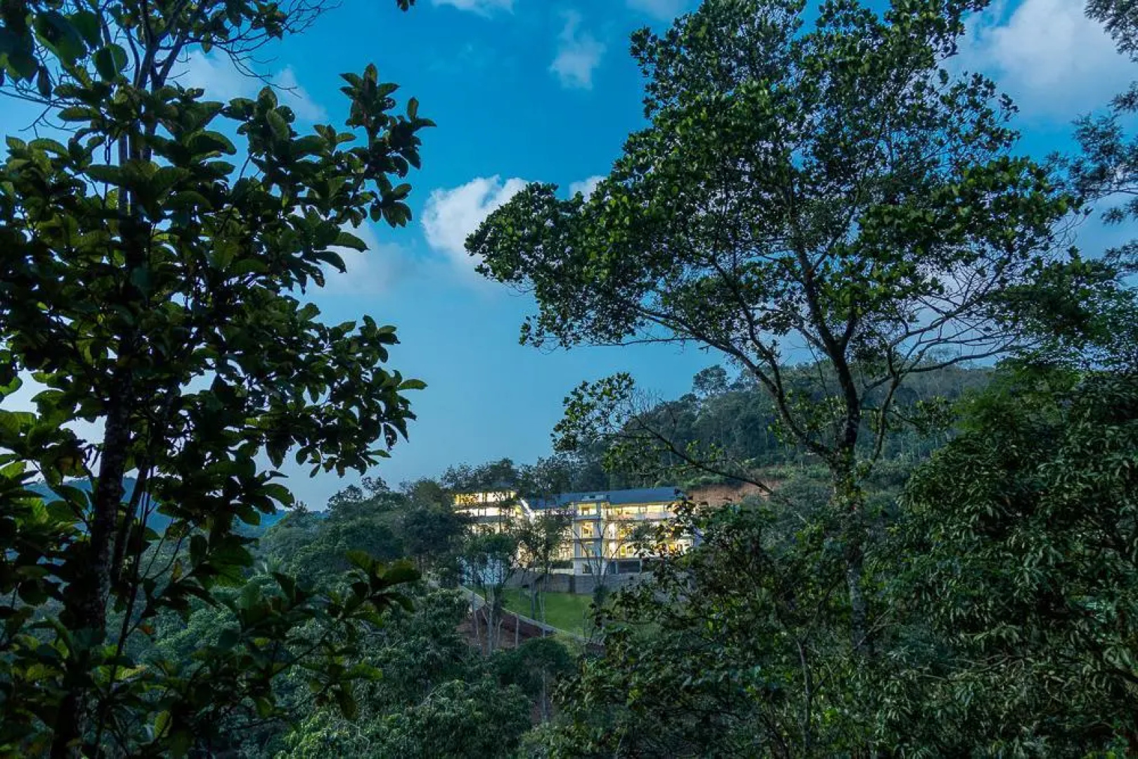 Отель Hostess Thekkady