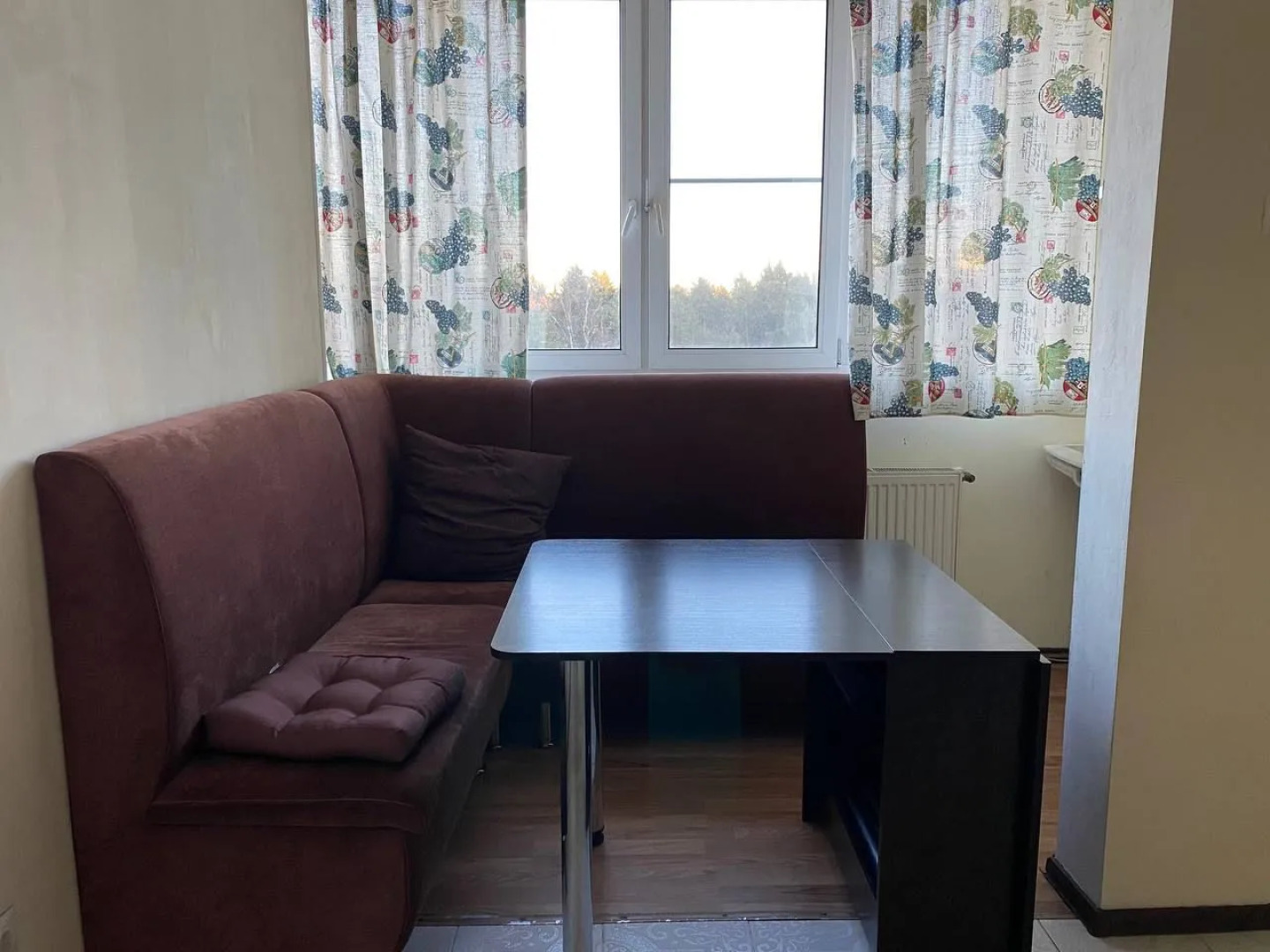 Квартира Dukat у озера Школьное