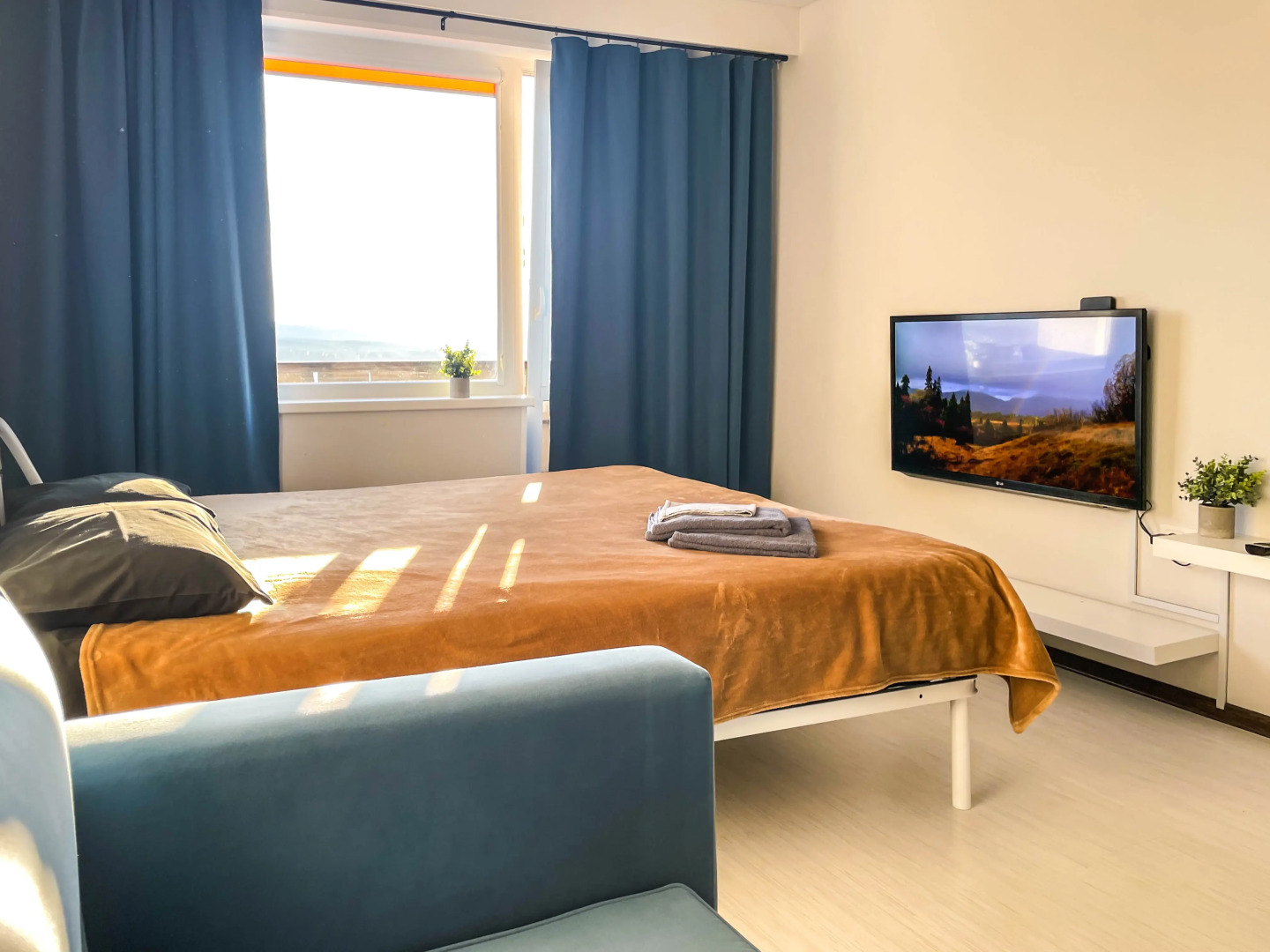 Квартира с панорамным видом на Мурманск и Кольский залив