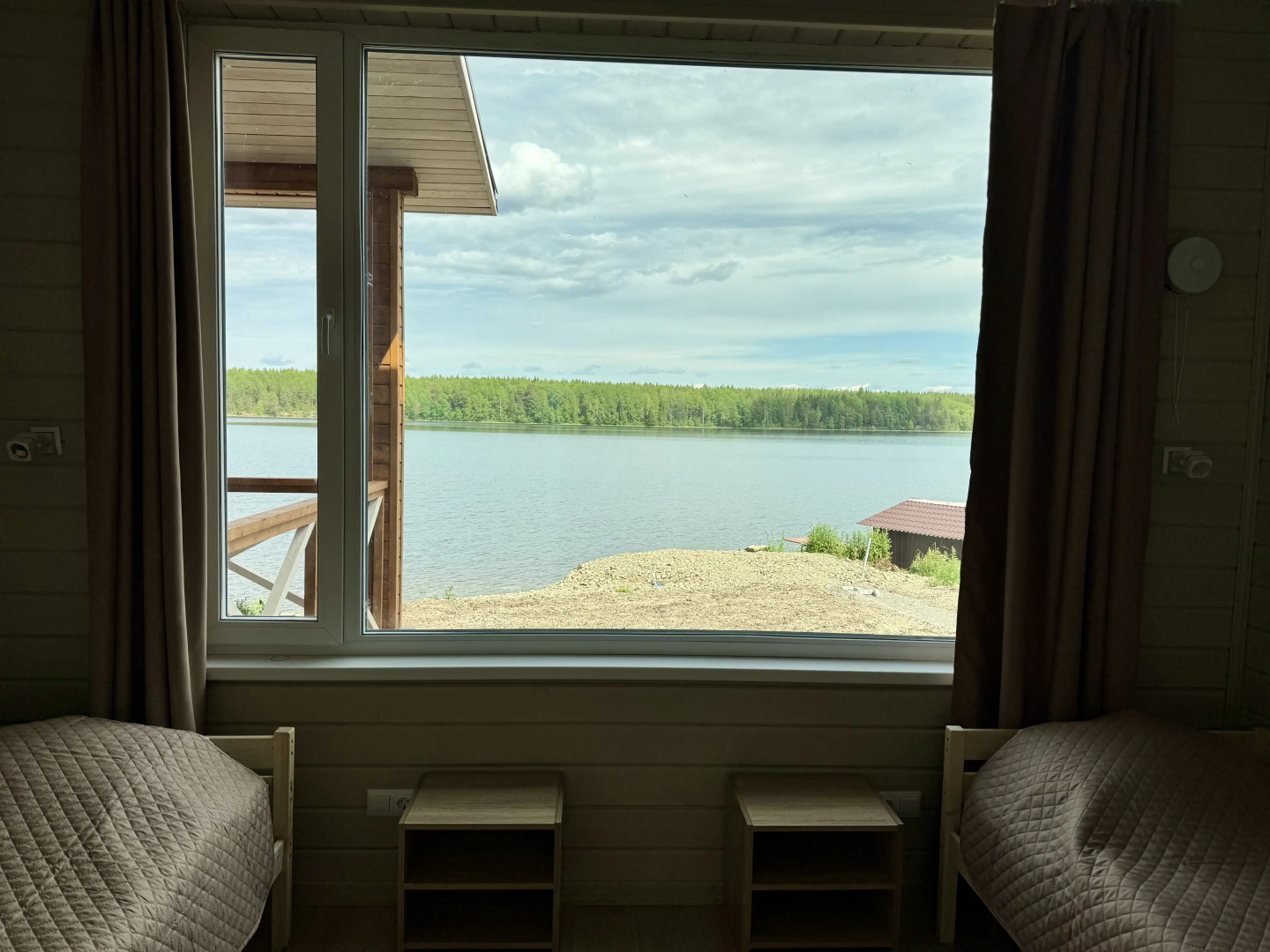 Частный дом у озера Онежская Горка