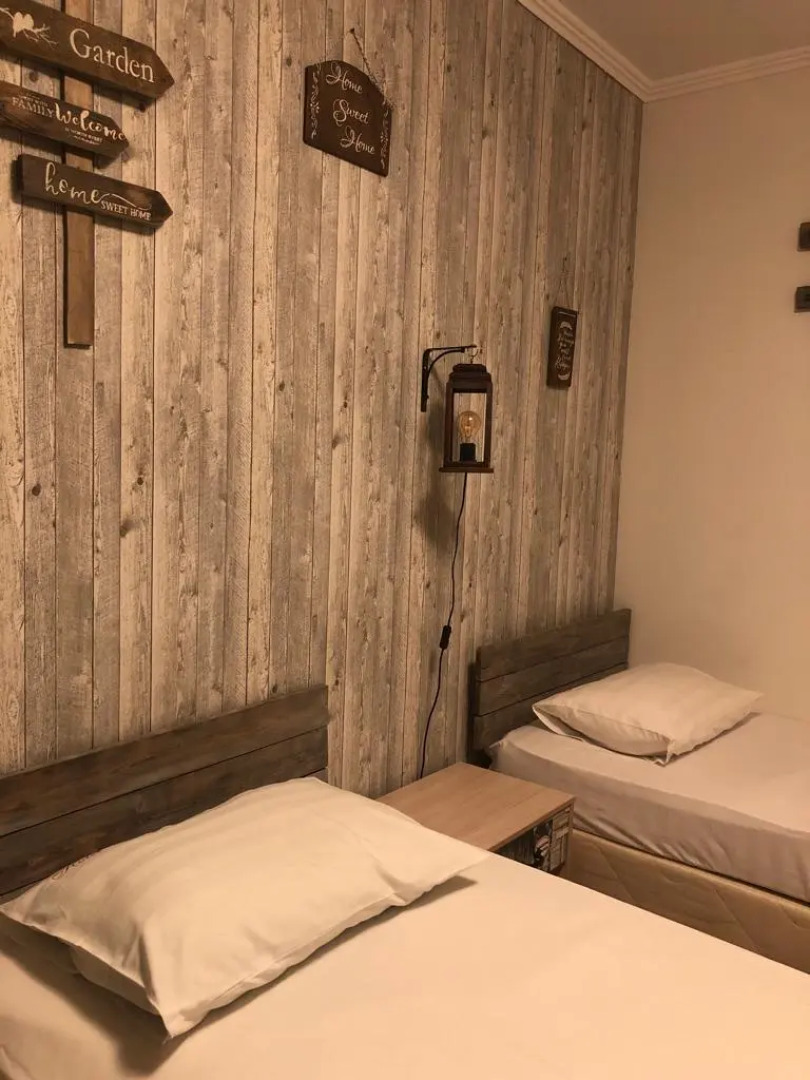 Отель Мажор