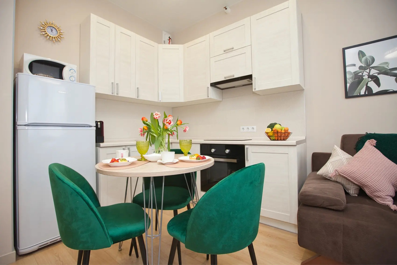 Апаратаменты около НЦ Кулакова