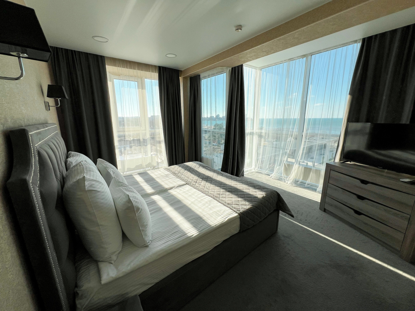 Отель Grand Sapphire