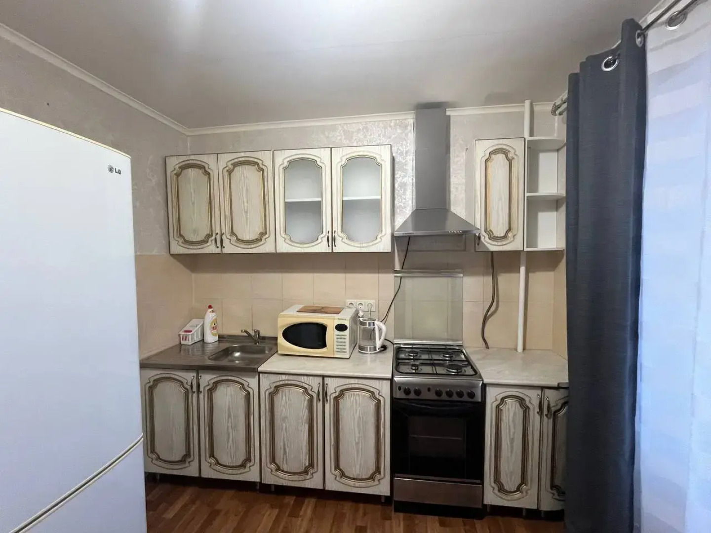 Квартира ОренРент у ТЦ Карачи